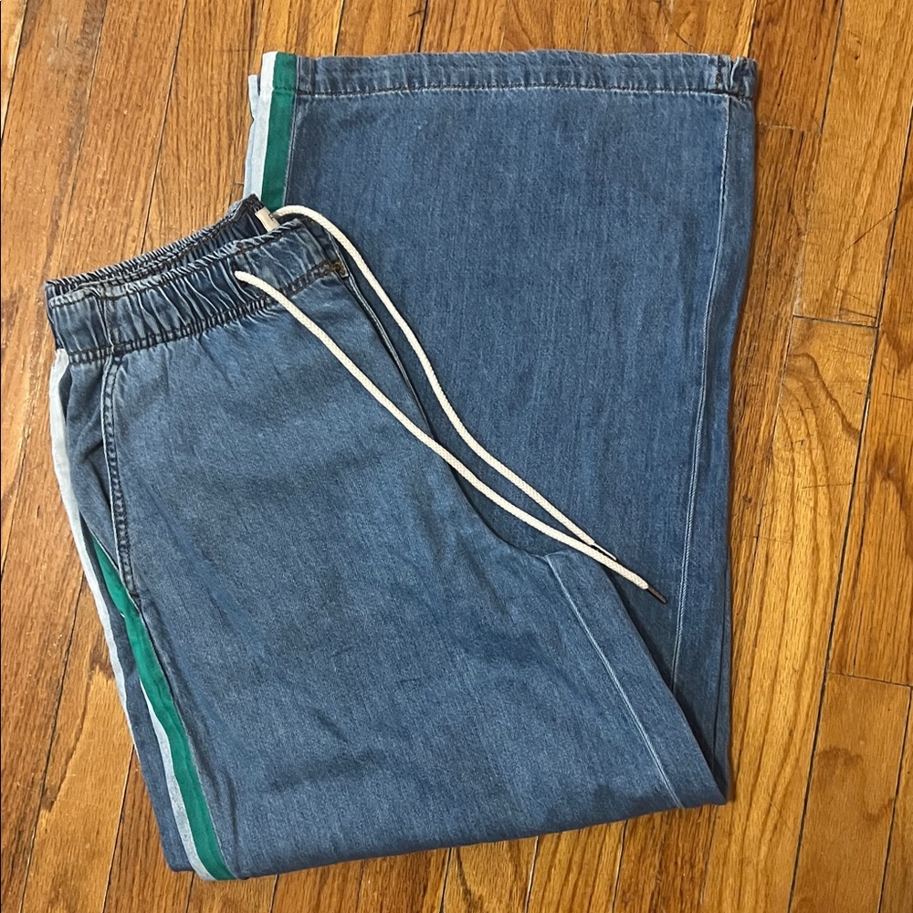 Anthropologie Pilcro Blue Wide-Leg Jeans with Green Stripe. Like new used once. - Picture 3 of 7